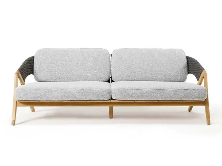 knit 3 seater sofa By ETHIMO
