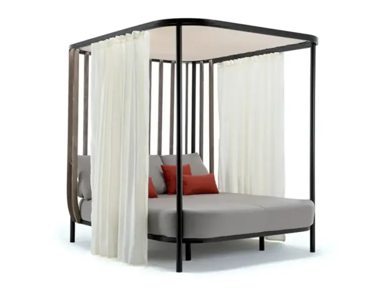swing alcove with curtains By ETHIMO