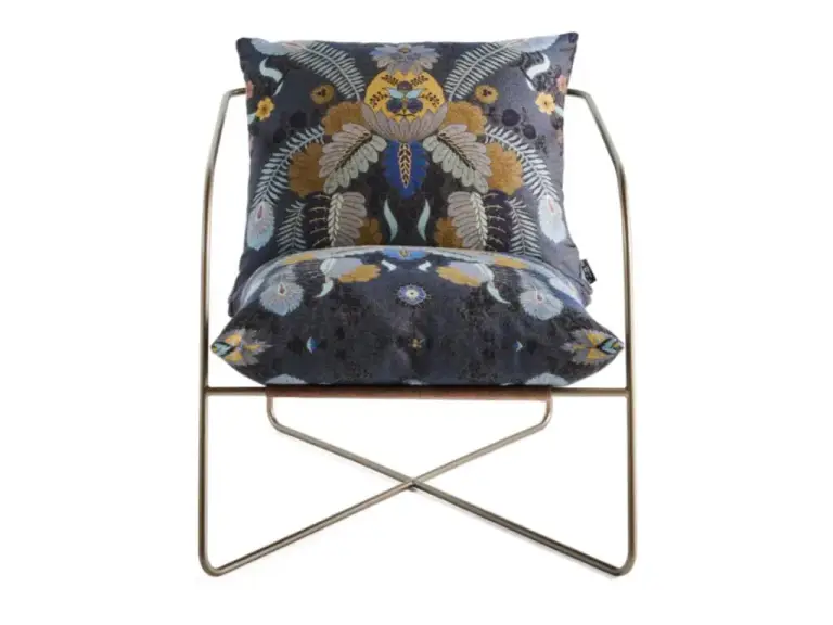 levity armchair By ETRO Home Interiors