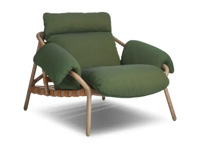traveler americain armchair By Roche Bobois